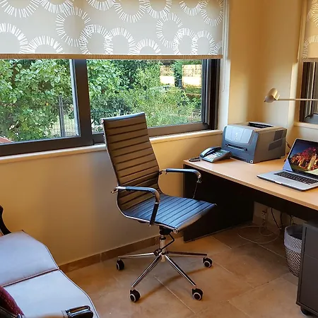 Carlos فيلة Agios Vasilios (Peloponnese)